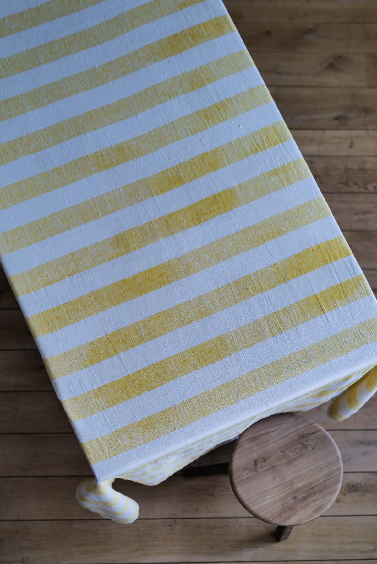 Table Linen Yellow Big Stripes