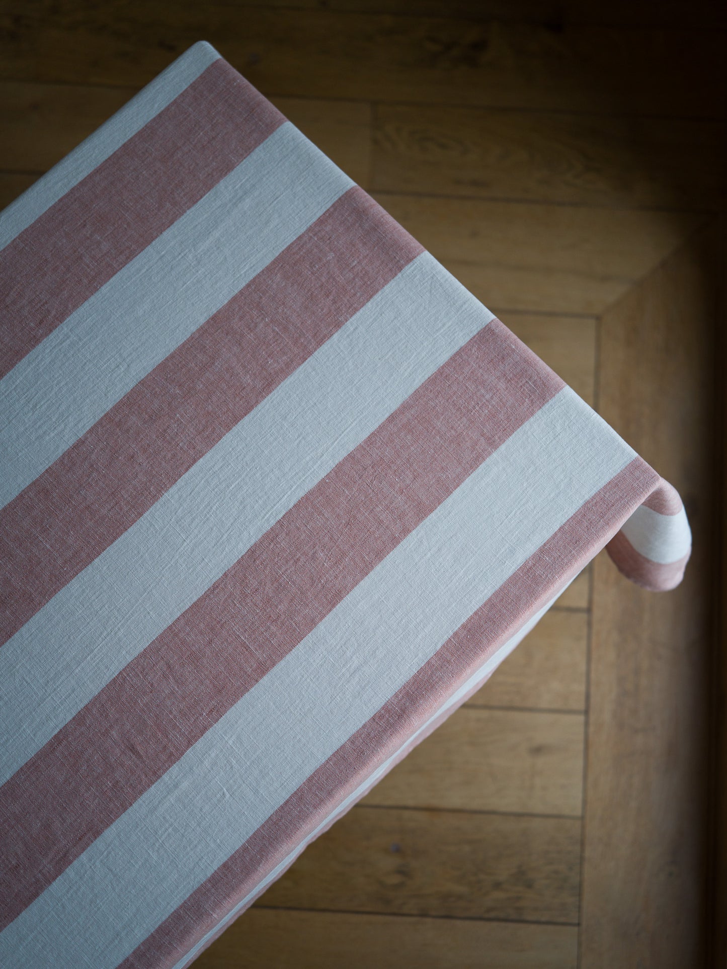 Staltiesė „Rosa Napa“