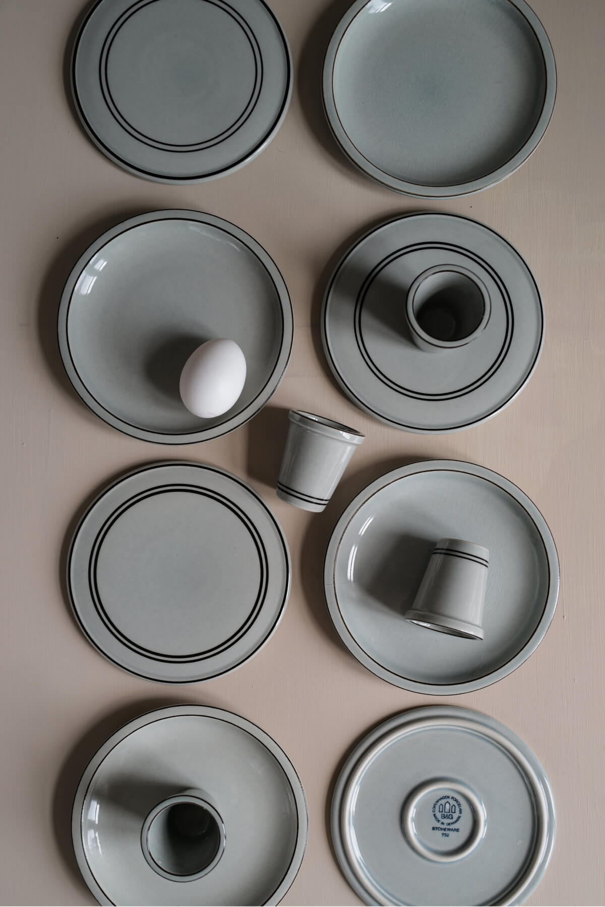 B&G Stoneware Tableware Set