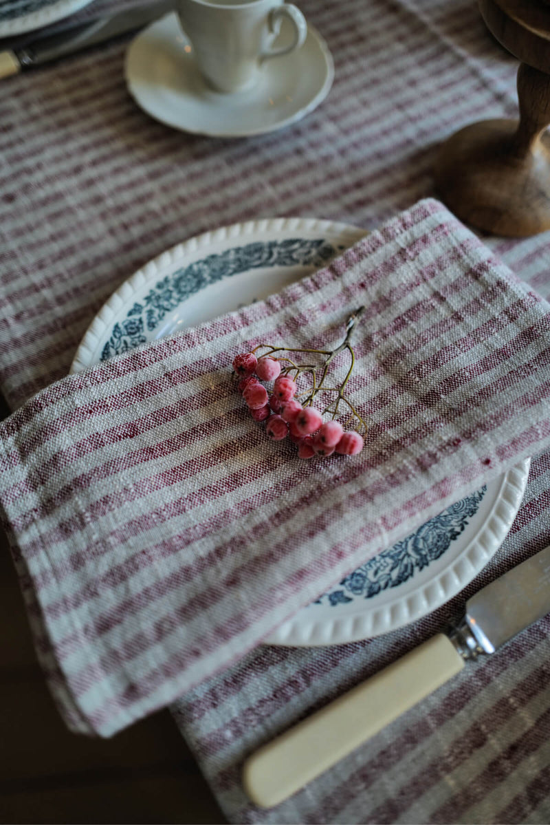 Linen Tablecloth Brittany Cherry Natural